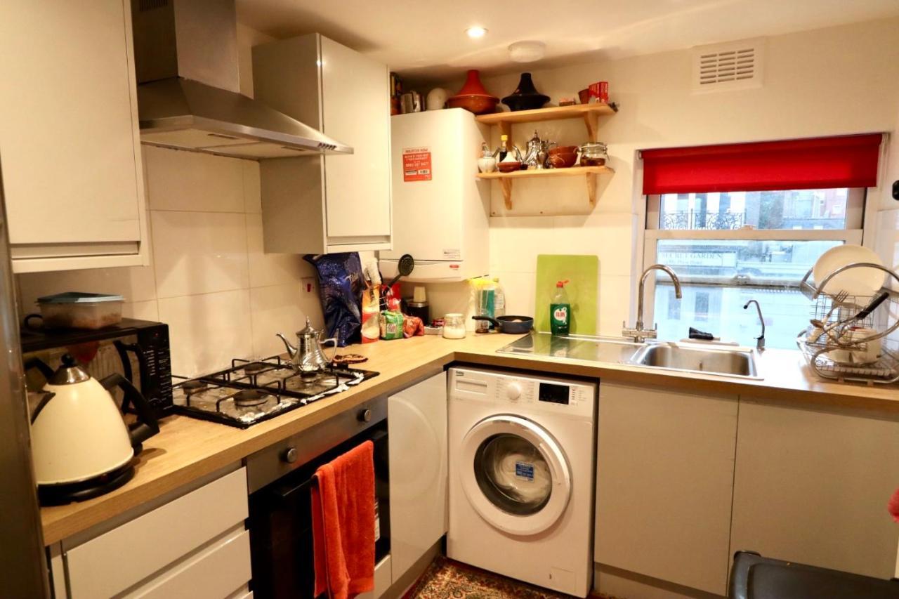 Twin Room Earls Court Central London - Shared Accommodation 외부 사진